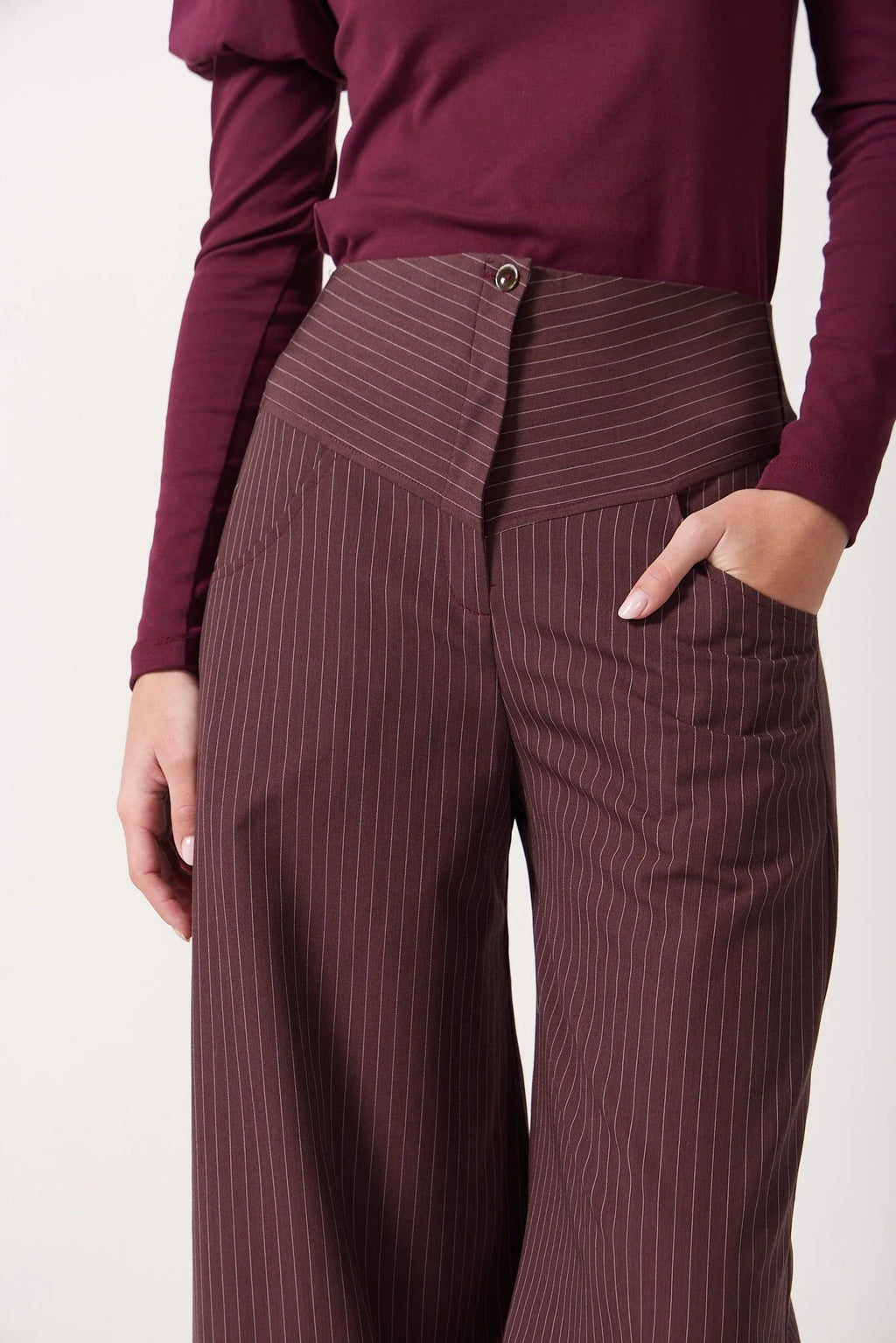 Sloan Barrel Leg Pants - Burgundy
